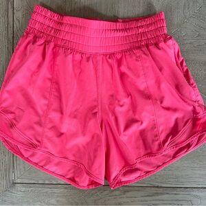 Lululemon lipgloss hotty hots size 2 4 inch